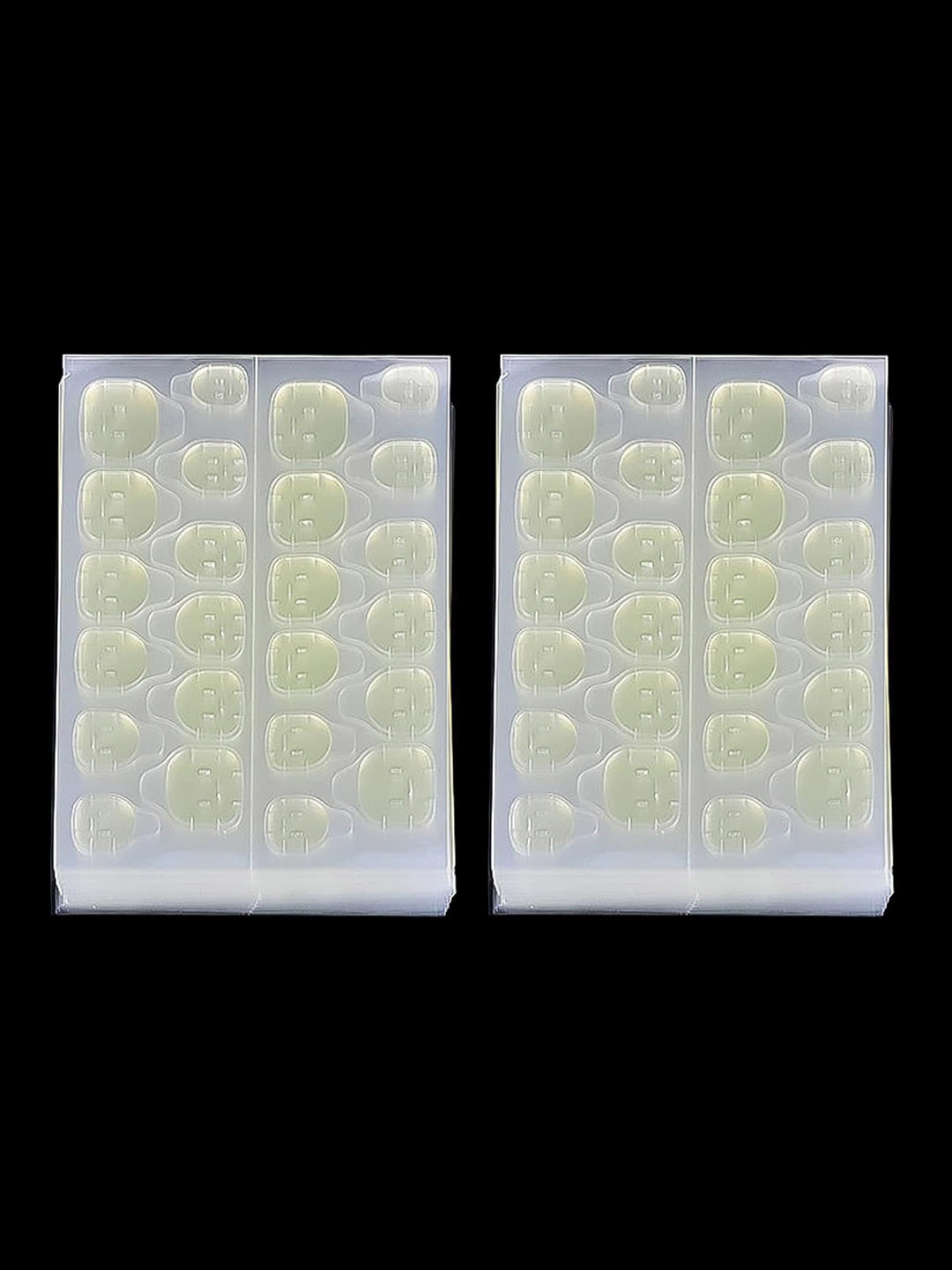 

Scheibe Set Of 12 Sheets Nail Glue Tabs, Transparent