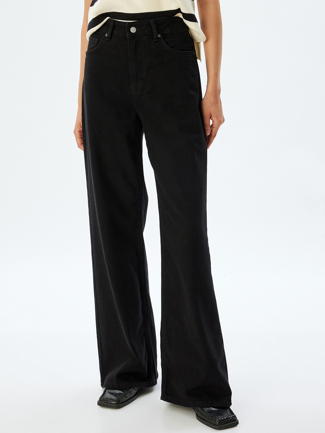 

Koton Women Wide Leg Mid-Rise Jeans, Black
