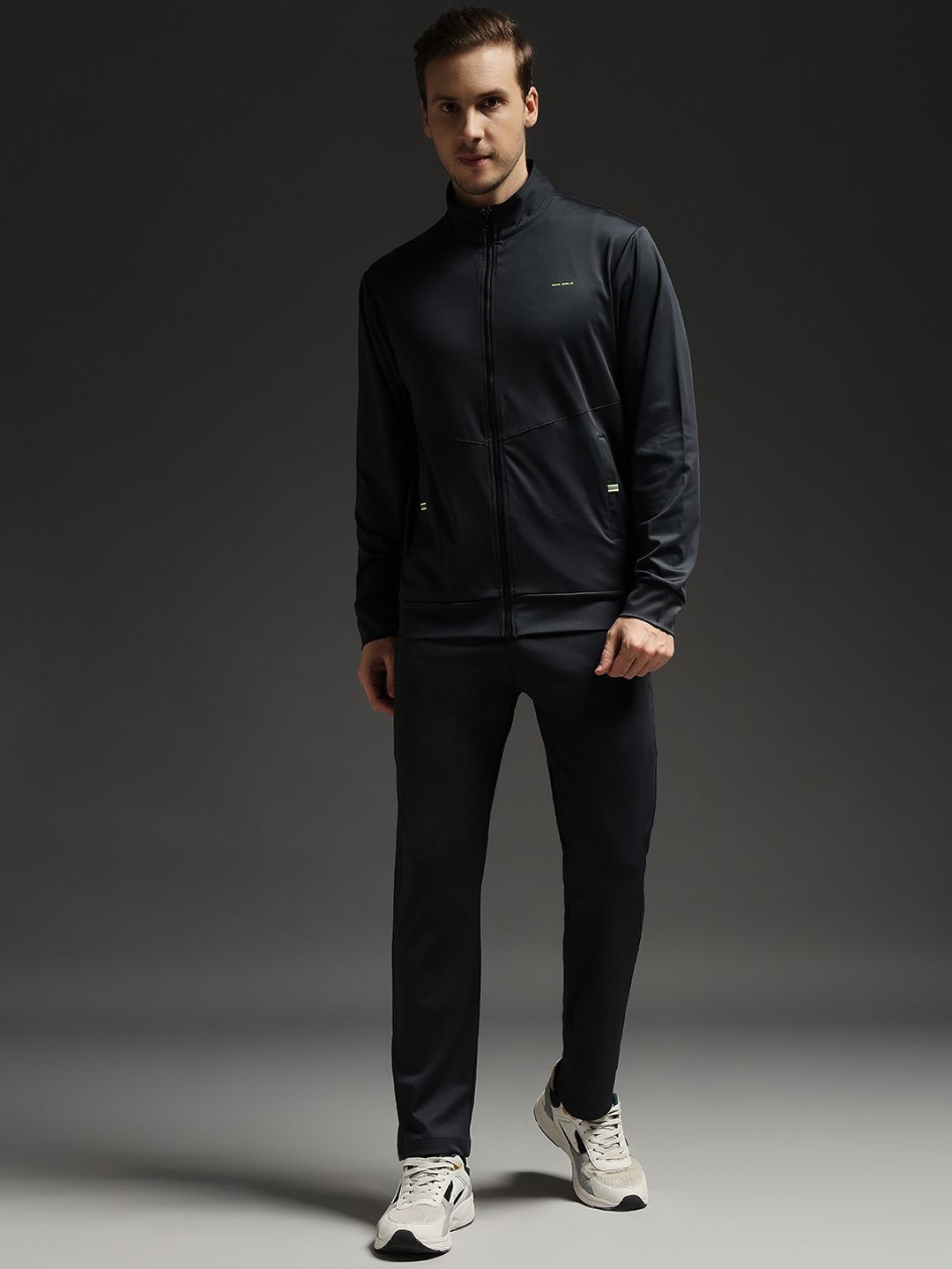 

FCK GOLD Men Mock Collar Mid Rise Tracksuits, Black