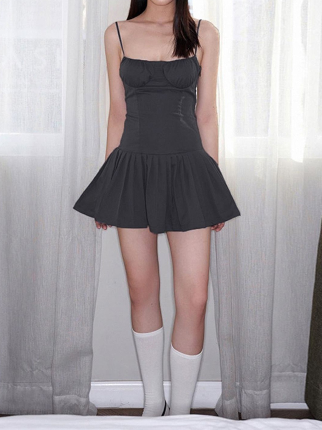 

KPOP Women Gathered or Pleated Bodycon Dress, Black