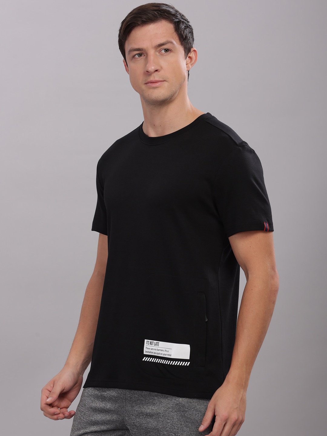 

Domin8 Men Pure Cotton T-Shirt With Zipper Pocket, Black