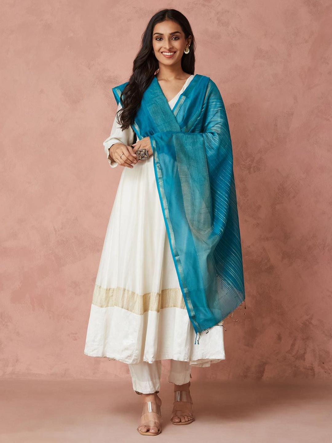 

Fabindia Turquoise Maheshwari Dupatta, Turquoise blue