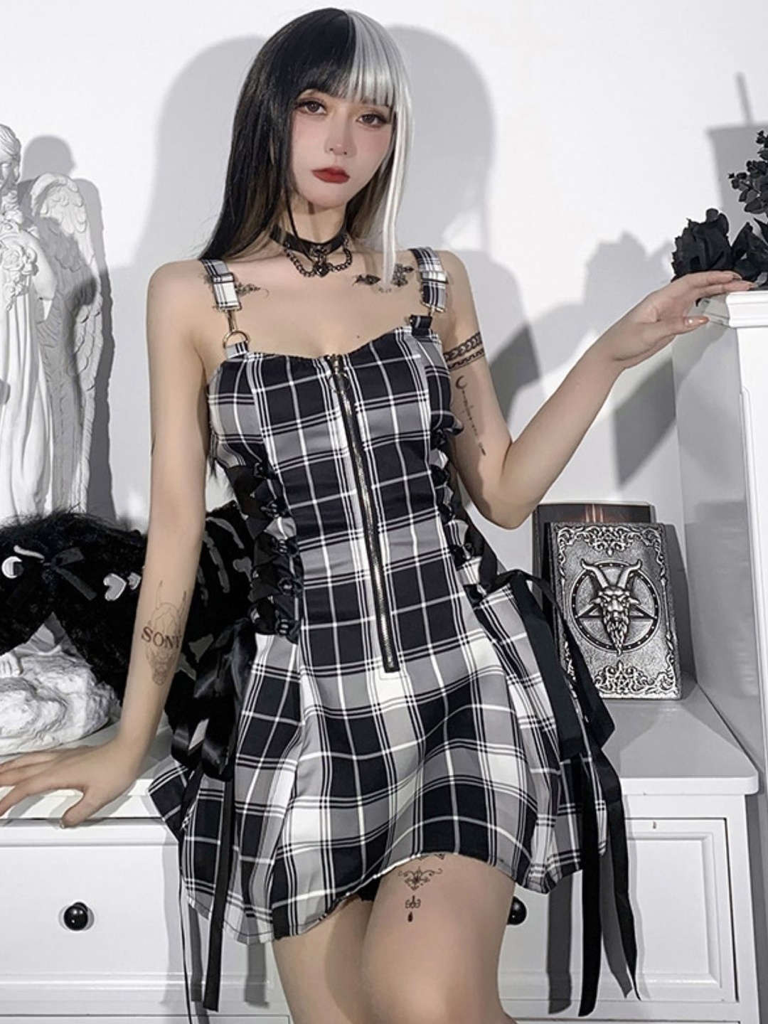 

KPOP Checked A-Line Dress, Black