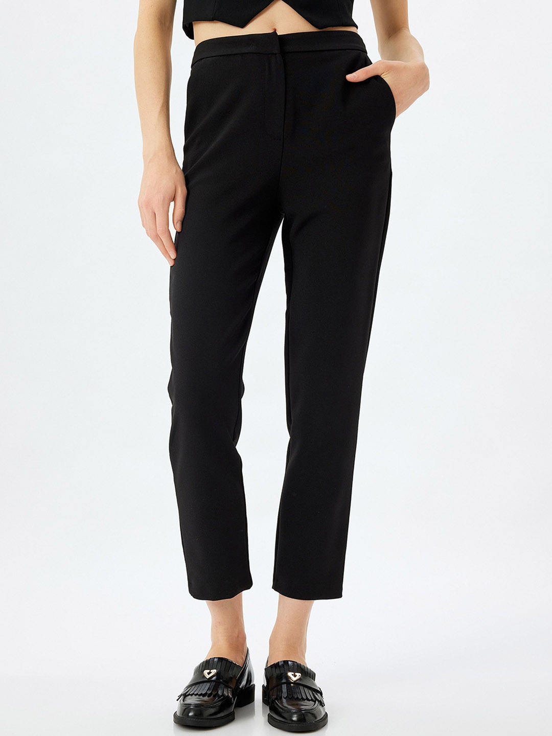 

Koton Women Mid-Rise Regular Fit Peg Trousers, Black