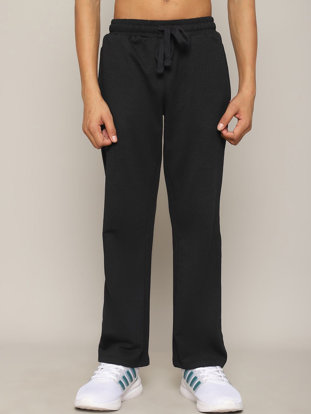 

Rute Boys Cotton Mid Rise Regular Fit Track pant, Black