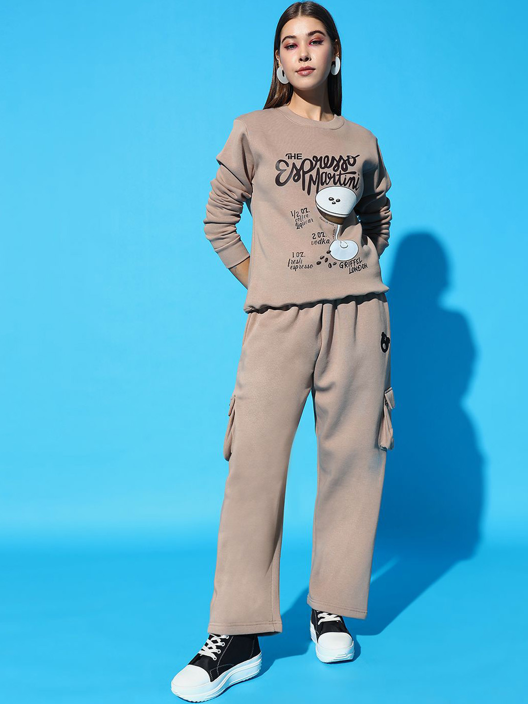 

GRIFFEL Women Printed Long Sleeve Sweatshirt & Track Pant Co-Ords, Camel brown