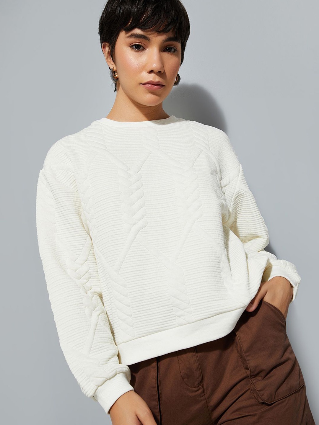 

Max ALAYA F x URB_N Women Quilted Cotton Sweatshirt, Beige