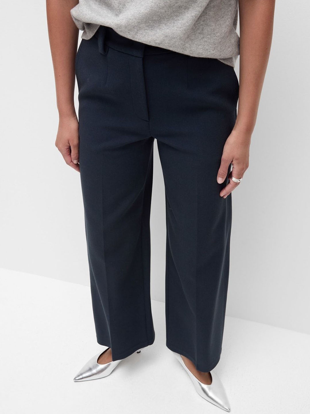 

Marks & Spencer Women High-Rise Trousers, Navy blue