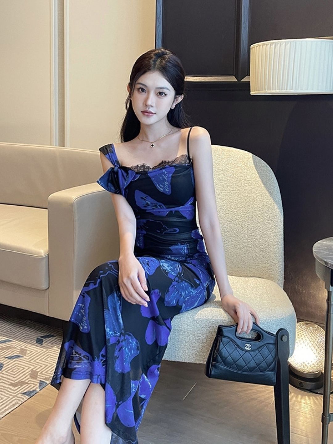 

KPOP Printed Shoulder Straps Maxi Dress, Navy blue