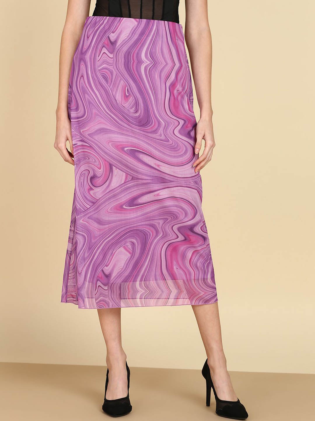 

SAFFE Women Abstract Printed Body Fitted Midi Skirt, Purple