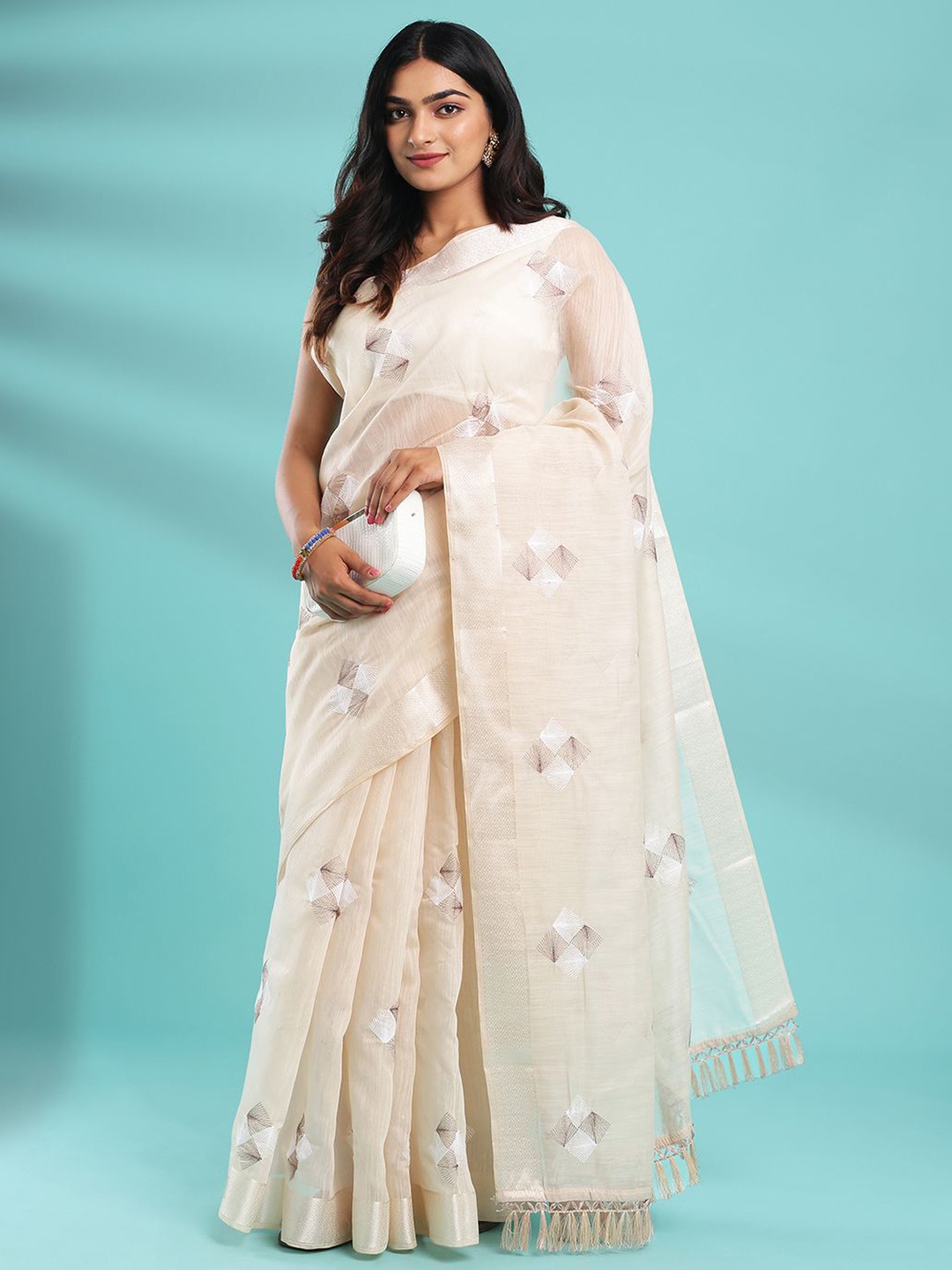 

Kalyan Silks Embroidered Tussar Saree, Cream