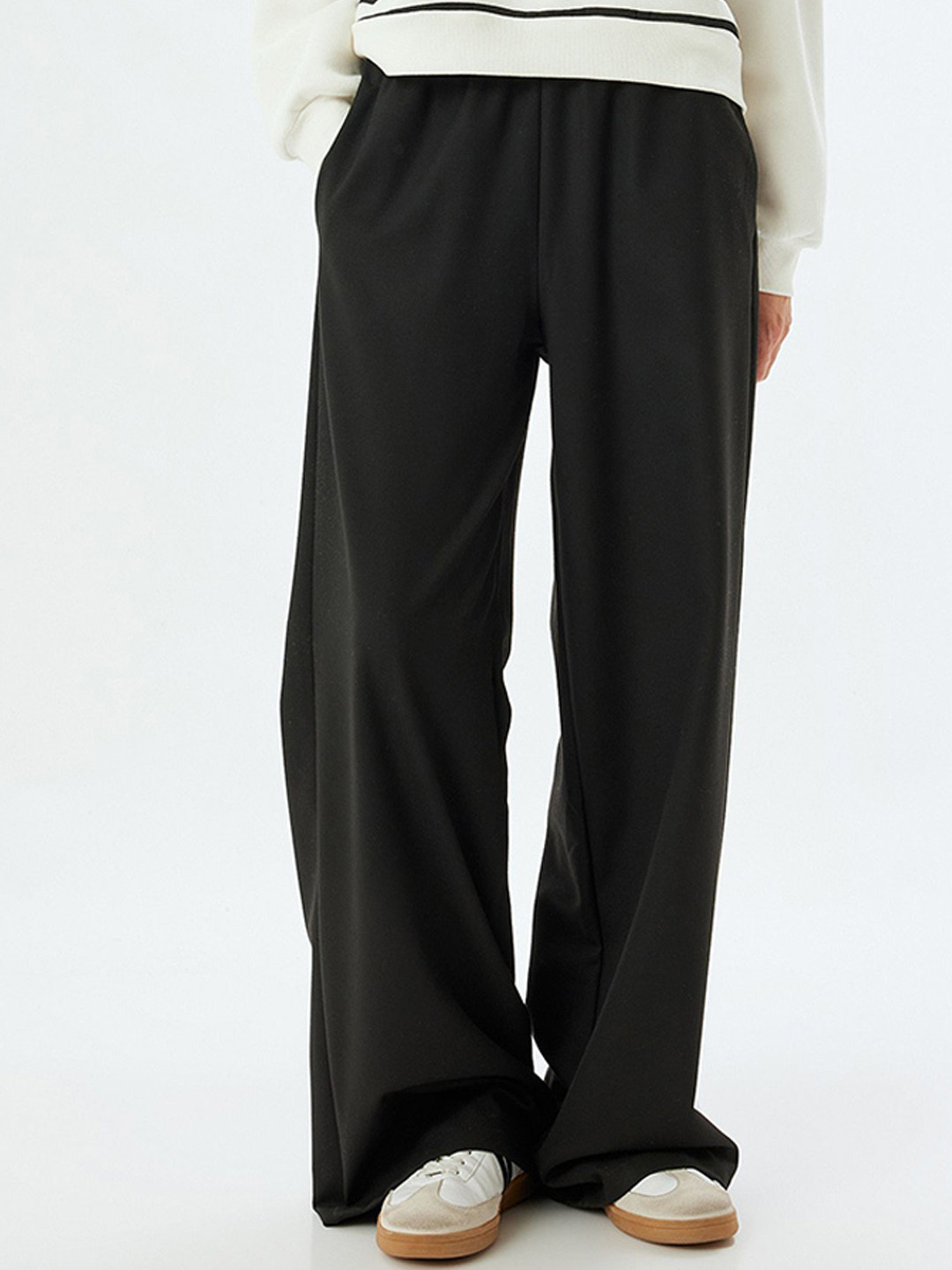

Koton Women Mid-Rise Regular Fit Parallel Trousers, Black
