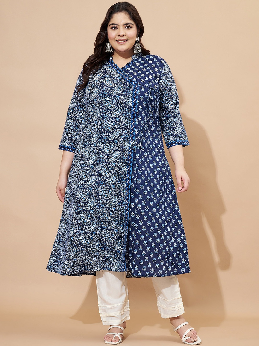 

Vbuyz Plus Floral Printed V-Neck Cotton A-Line Kurta, Blue