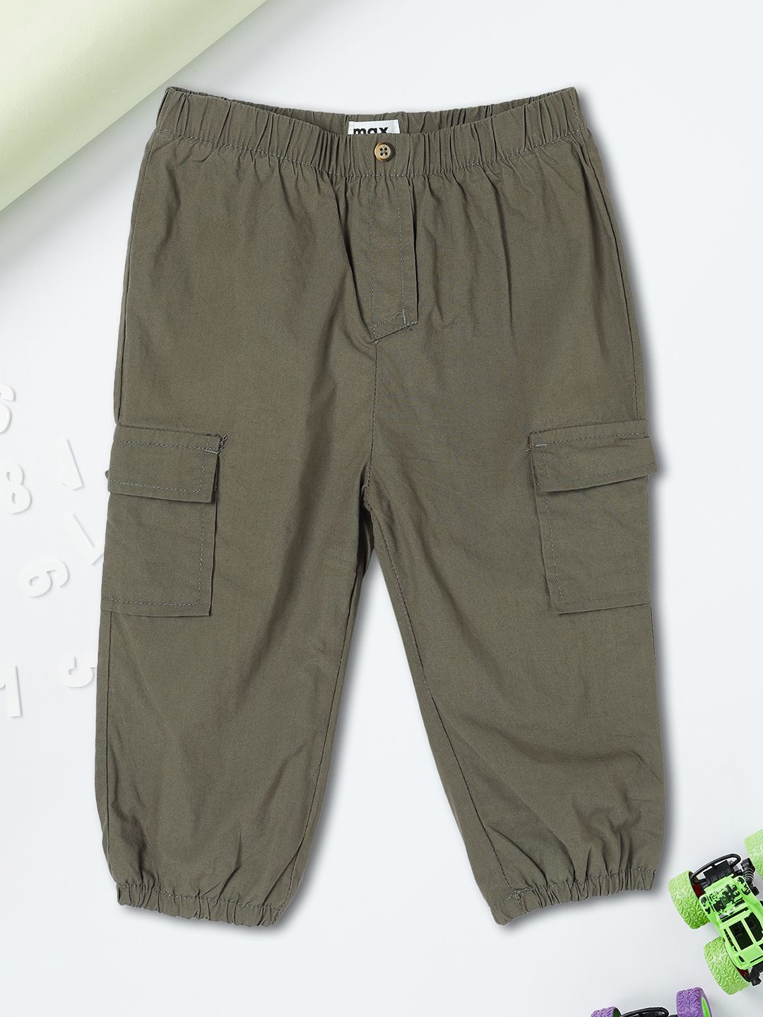 

max Infant Boys Cotton Mid-Rise Joggers, Olive