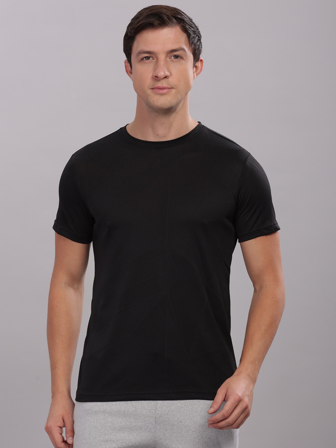 

Domin8 Men Soft Cotton Shrinkage Resistant Stretchable T Shirt With Chest Zipper Pocket, Black