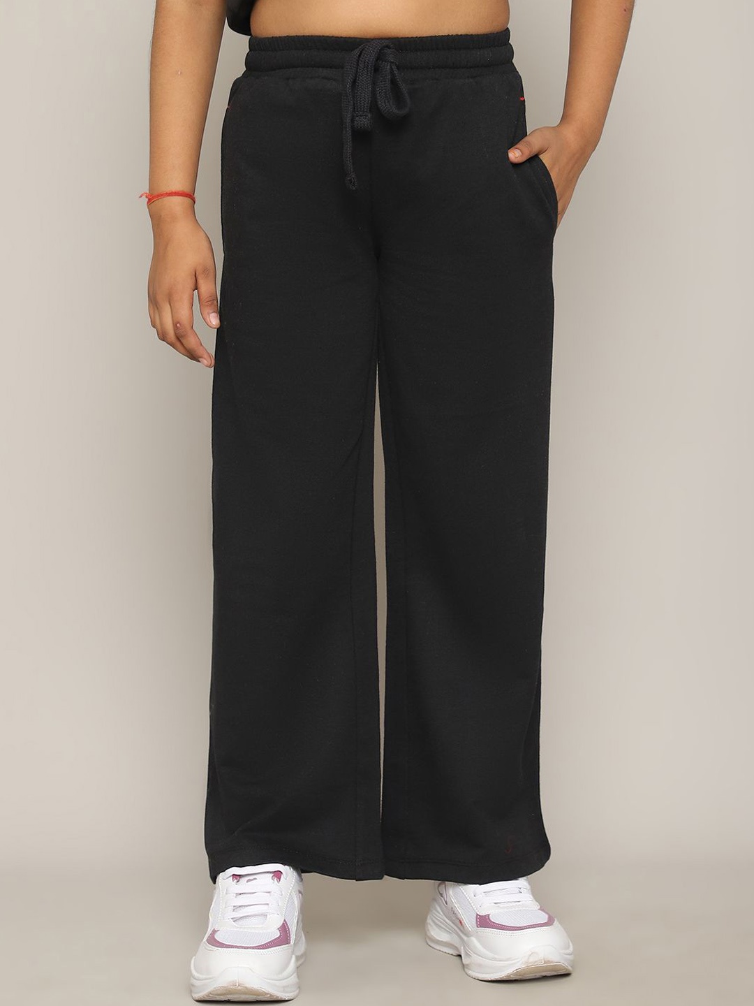 

Rute Girls Pure Cotton Mid-Rise Track Pant, Black