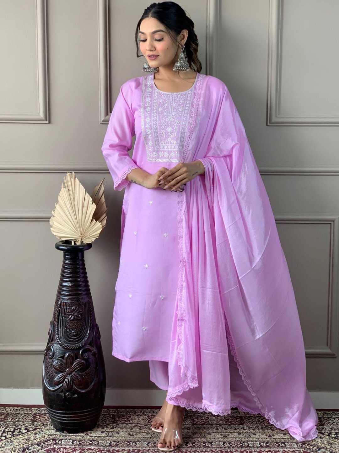 

KALINI Ethnic Motifs Embroidered Sequinned Chanderi Silk Kurta with Trousers & Dupatta, Mauve