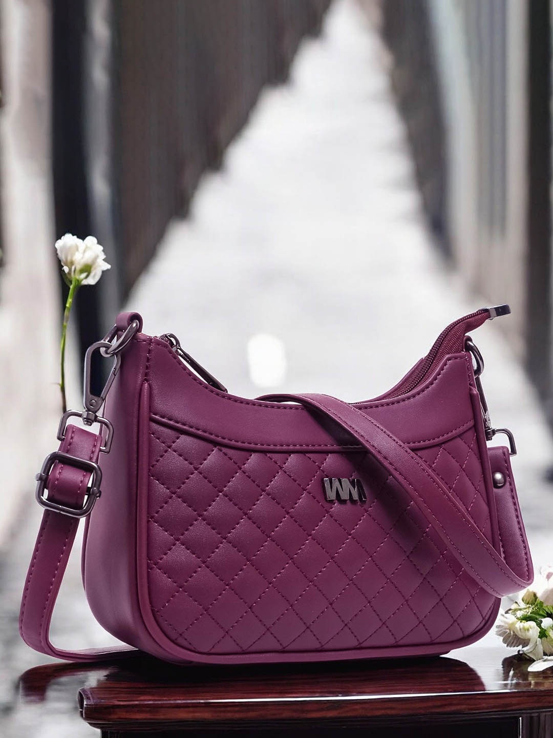 

WOMEN MARKS PU Sling Bag with Quilted, Maroon