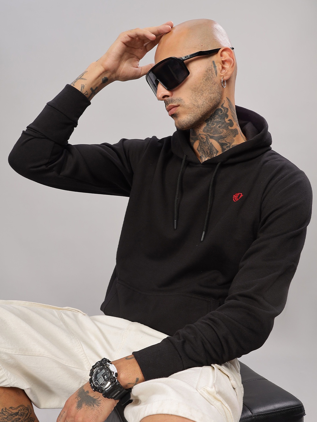 

WE PERFECT Men Hooded Long Sleeve Sweatshirt, Black