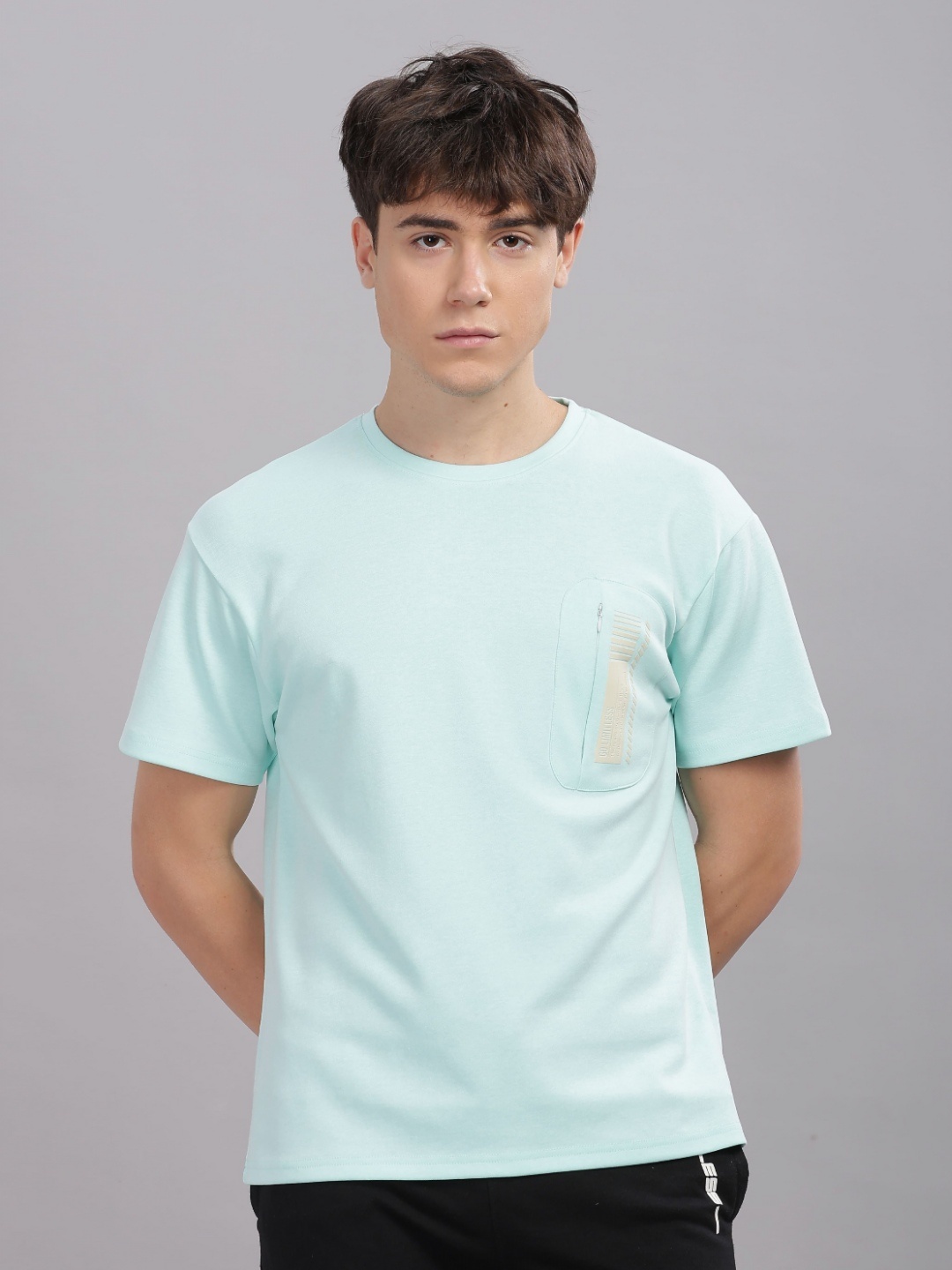 

Domin8 Men Soft Cotton Shrinkage Resistant Stretchable T Shirt With Chest Zipper Pocket, Green