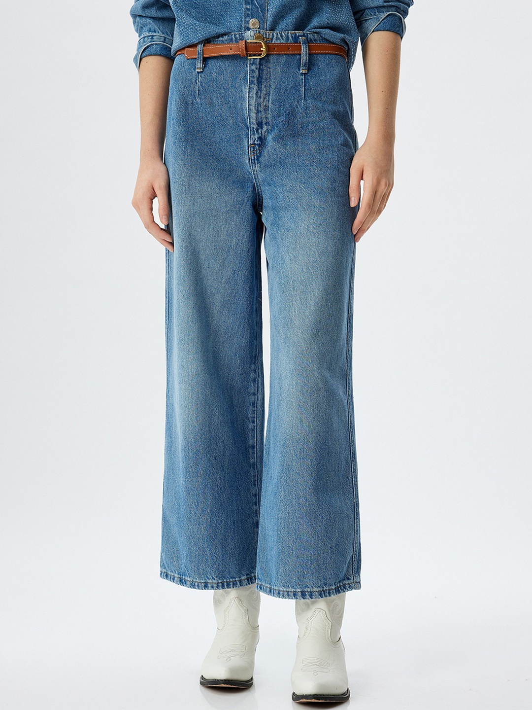 

Koton Women Mid-Rise No Fade Cotton Jeans, Blue