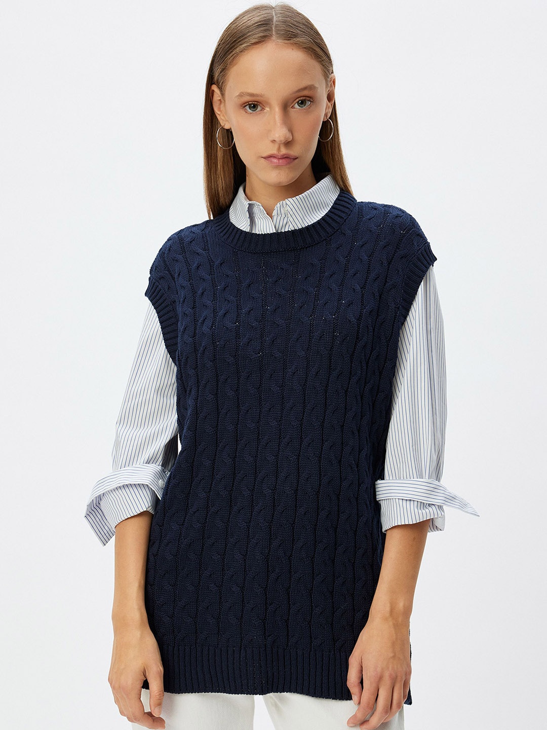 

Koton Geometric Round Neck Longline Cardigan, Navy blue