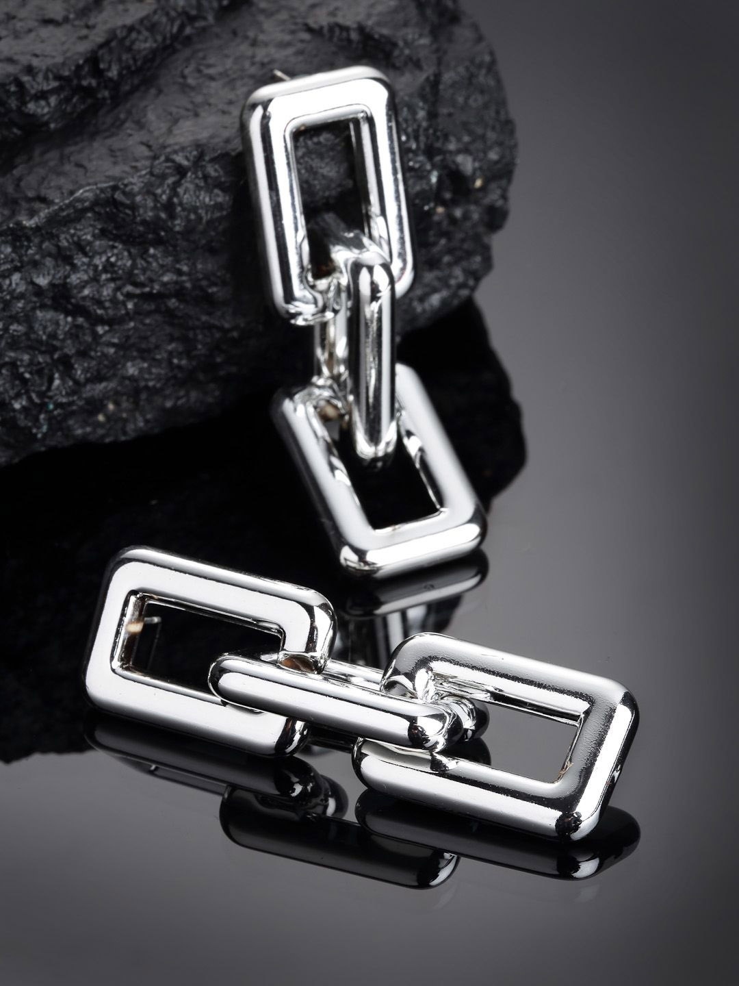 

DressBerry Silver-Toned Contemporary Drop Earrings
