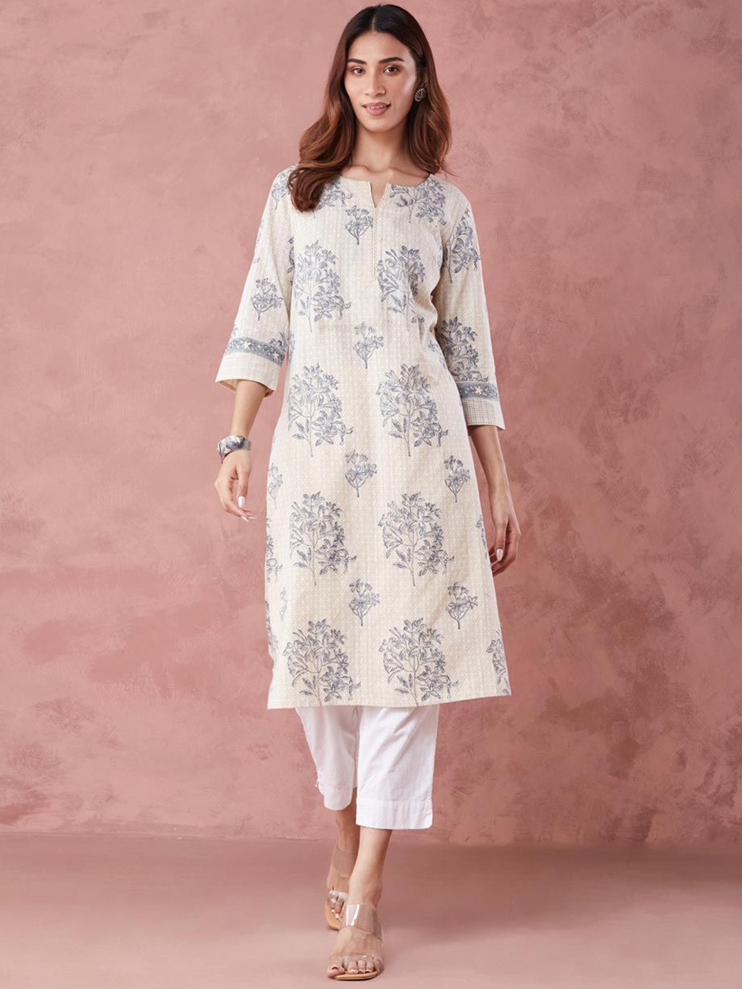 

Fabindia Floral Printed Cotton Straight Kurta, Off white