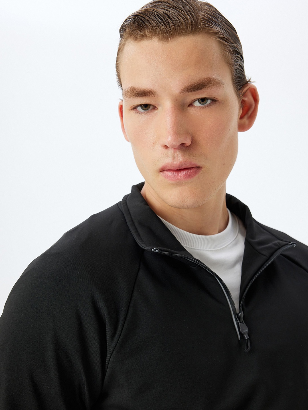 

Koton Men Mock Collar Long Sleeves Casual Sweatshirt, Black