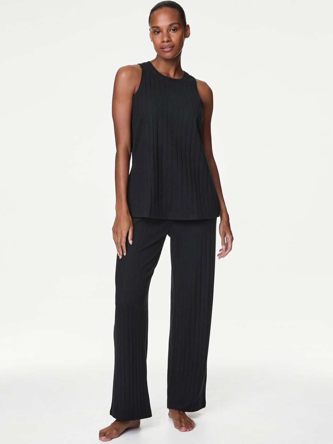 

Marks & Spencer Women Round Neck Sleeveless Night suit, Black