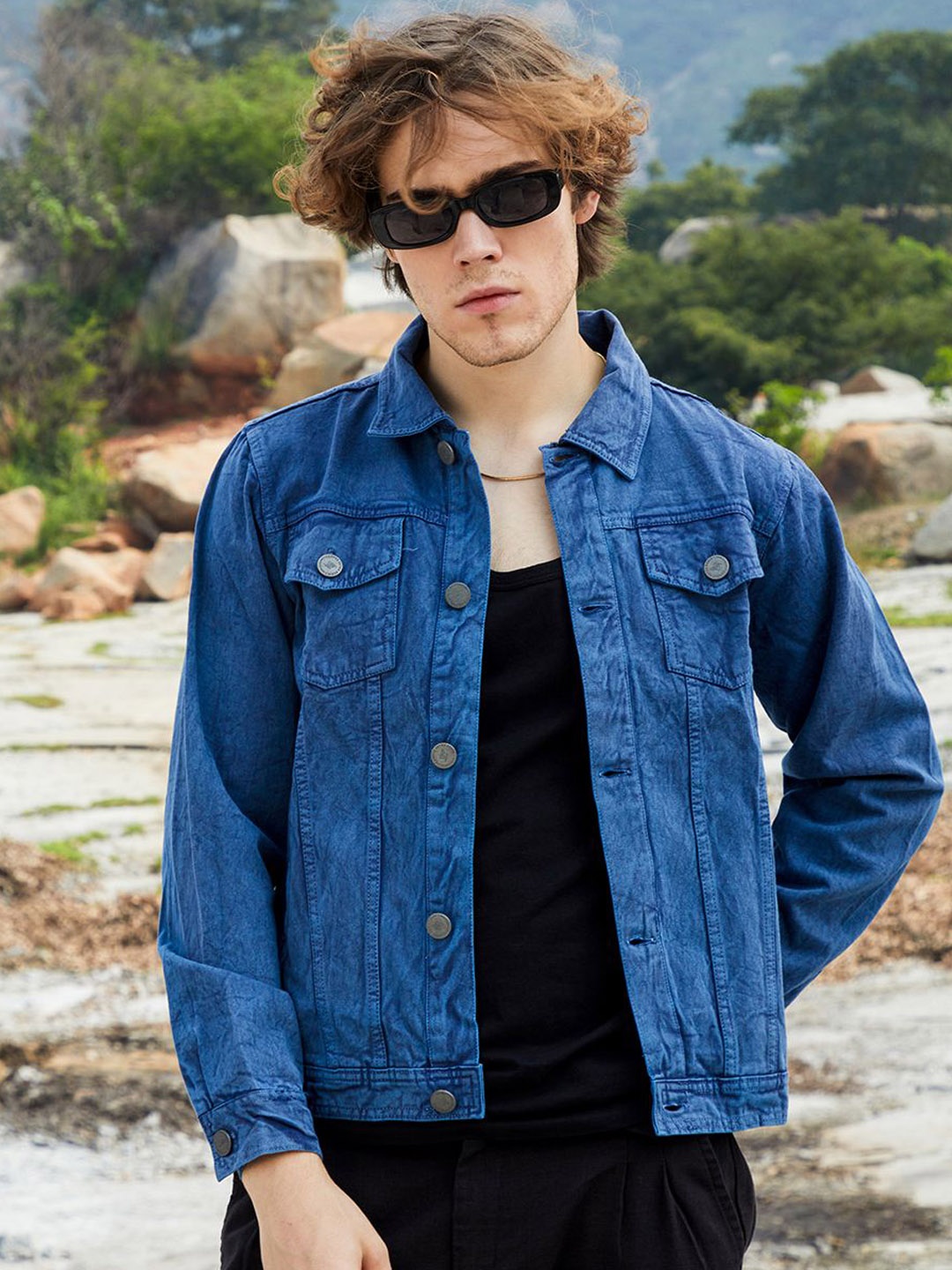 

Campus Sutra Men Windcheater Denim Jacket, Blue