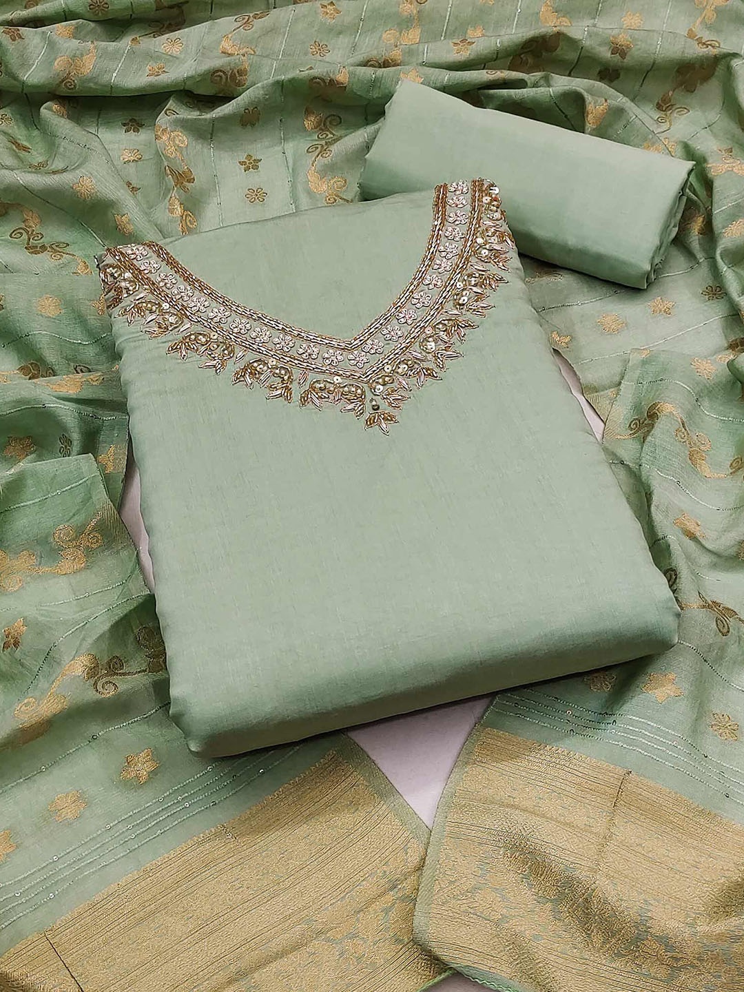 

Peachmode Embroidered Yoke Design Zari Unstitched Dress Material, Green