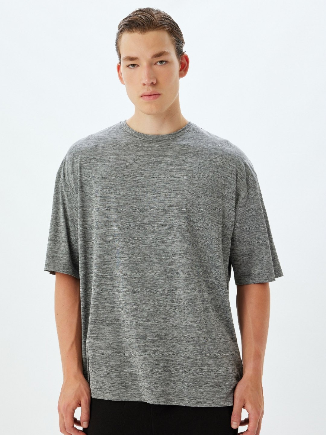 

Koton Men Typography Printed Round Neck Oversized T-shirt, Grey