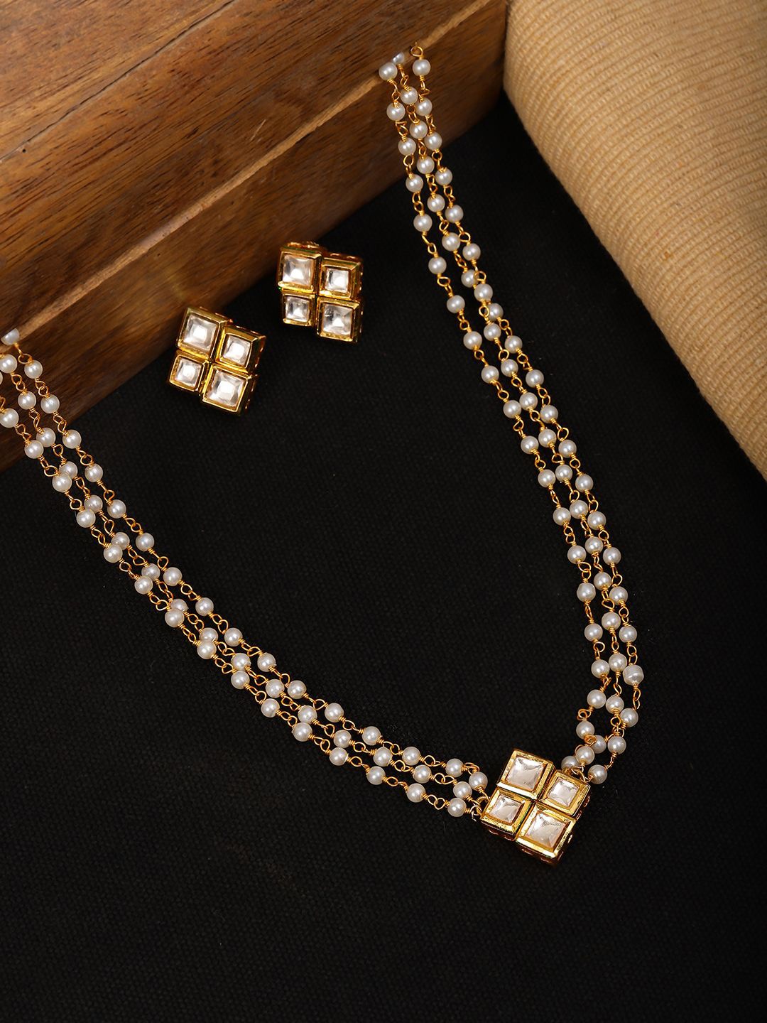 

Ruby Raang Gold-Plated Kundan-Studded & Pearl Beaded Jewellery Set