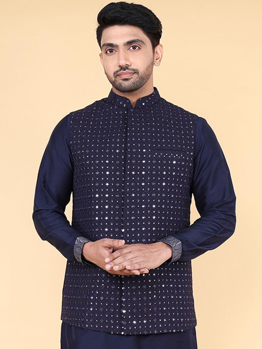 

ZOIS Men Embroidered Mandarin Collar Nehru Jackets, Navy blue