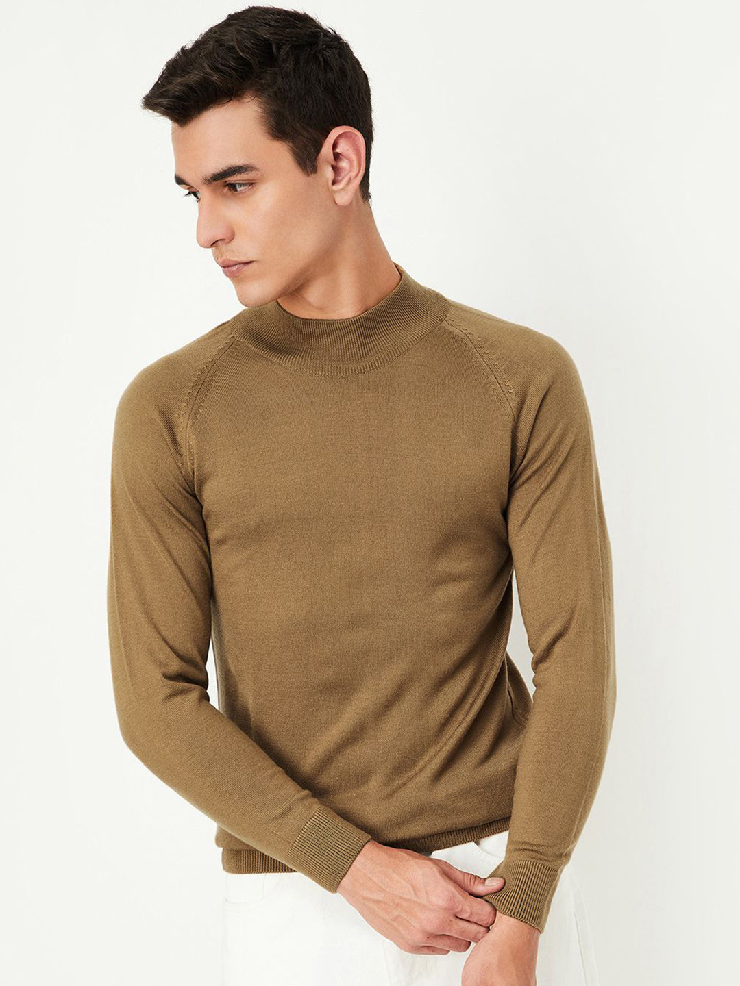 

max Men Round Neck Long Sleeves Pullover Sweaters, Yellow