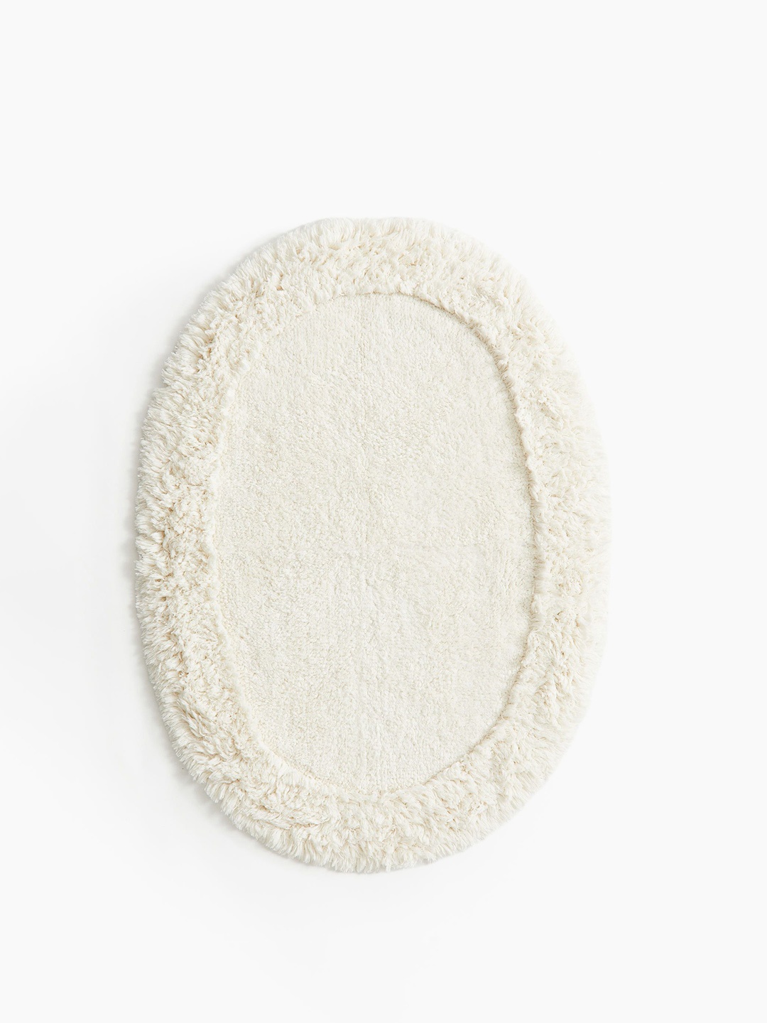 

H&M White Oval Tufted Bath Mat