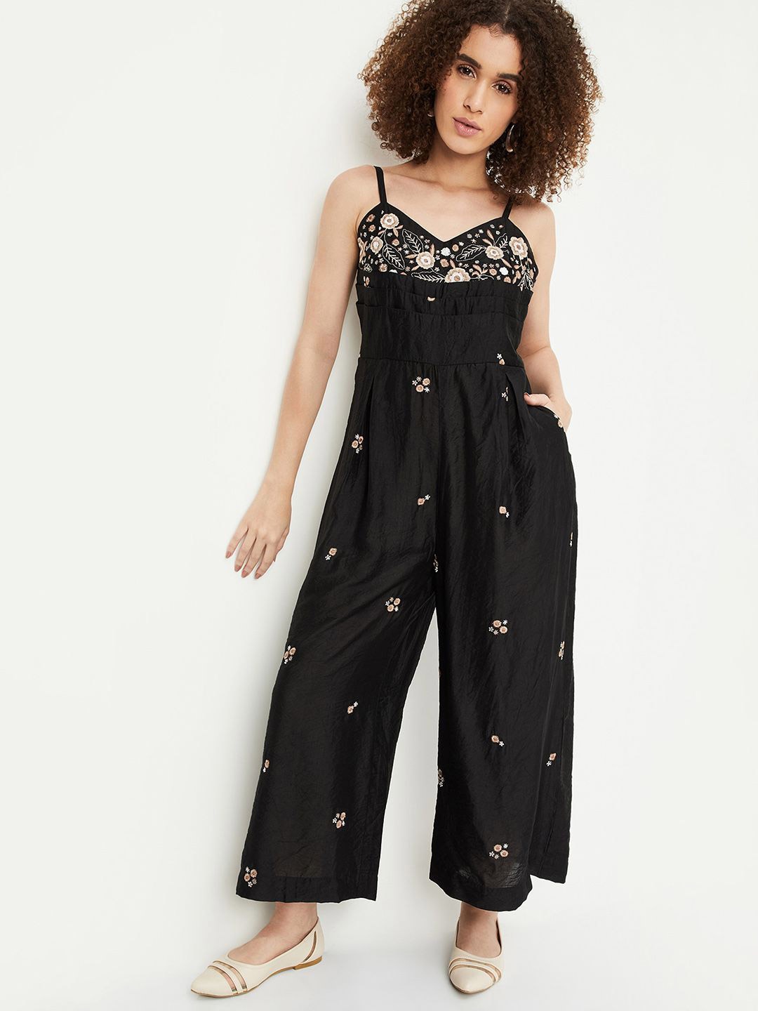 

max Women Embroidered Shoulder Straps Jumpsuit, Black
