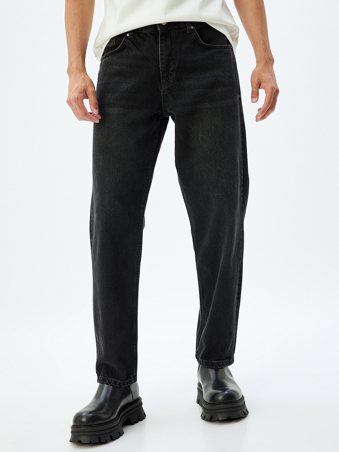 

Koton Men Cotton Crinkle Clean Look Mid-Rise Slim Fit Jeans, Black