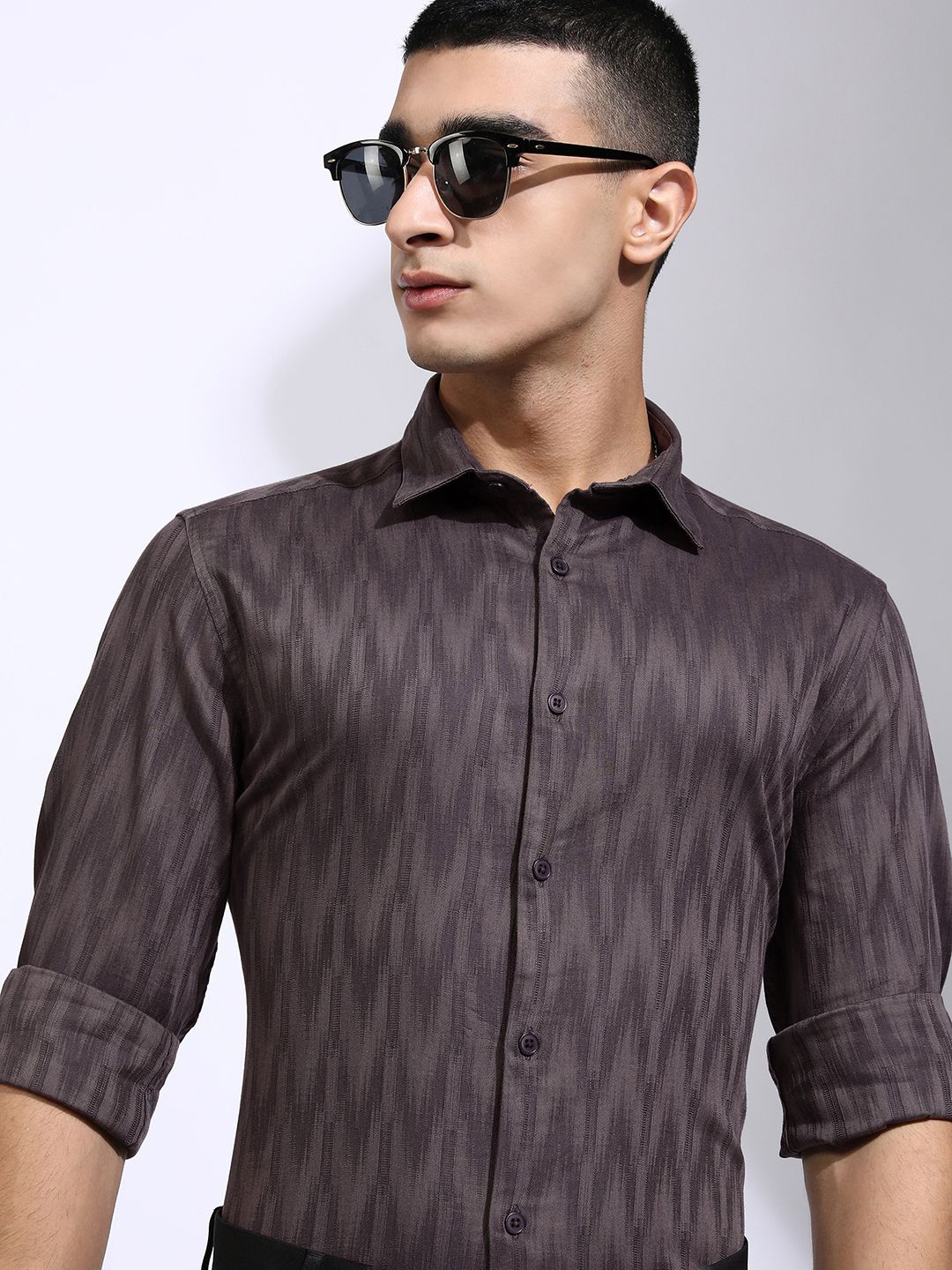 

HIGHLANDER Men Dobby Textured Solid Mui Occasion Shirt, Grey