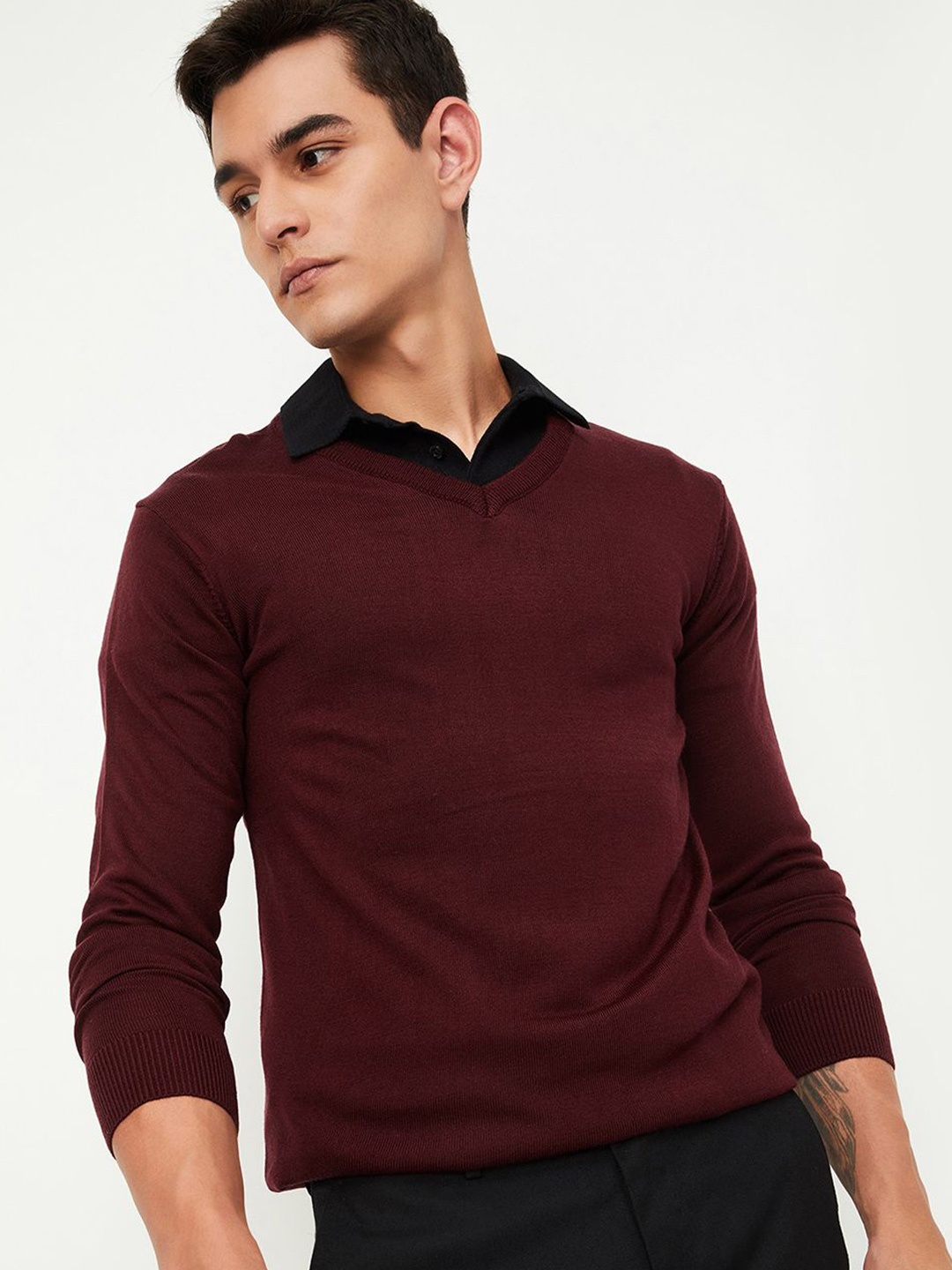

max Men V-Neck Pullover, Red