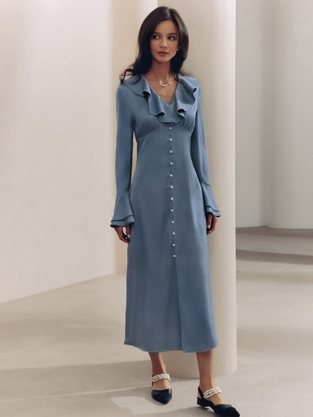 

StyleCast Women V-Neck Bell Sleeve Sheath Midi Dress, Blue