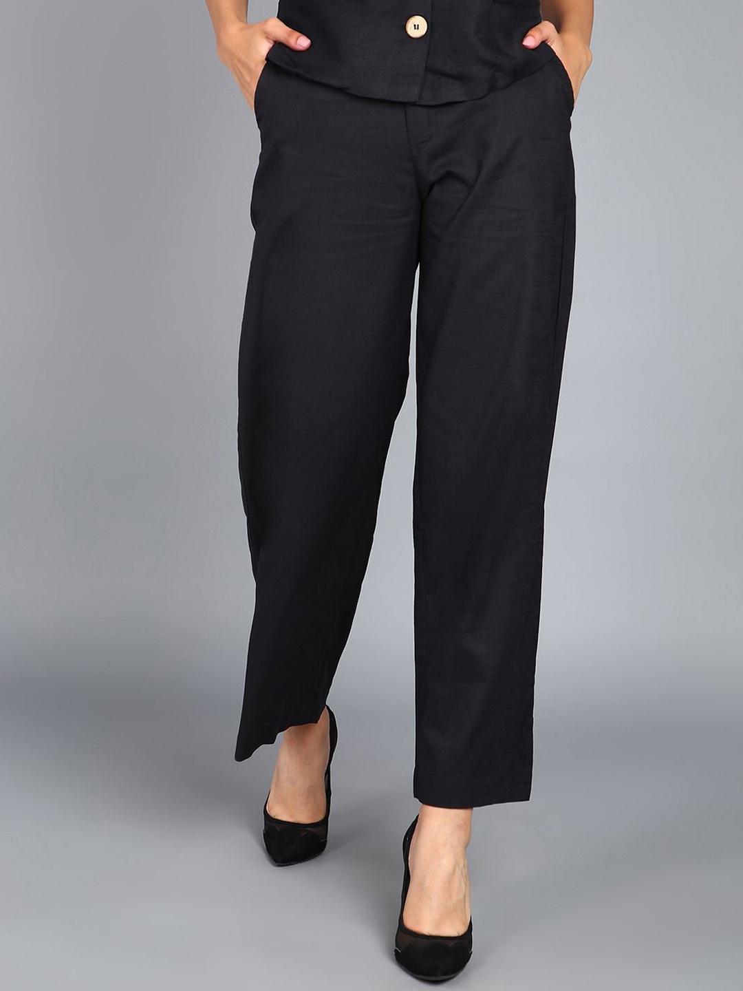 

SAFFE Women Original Mid-Rise Flared Trousers, Black