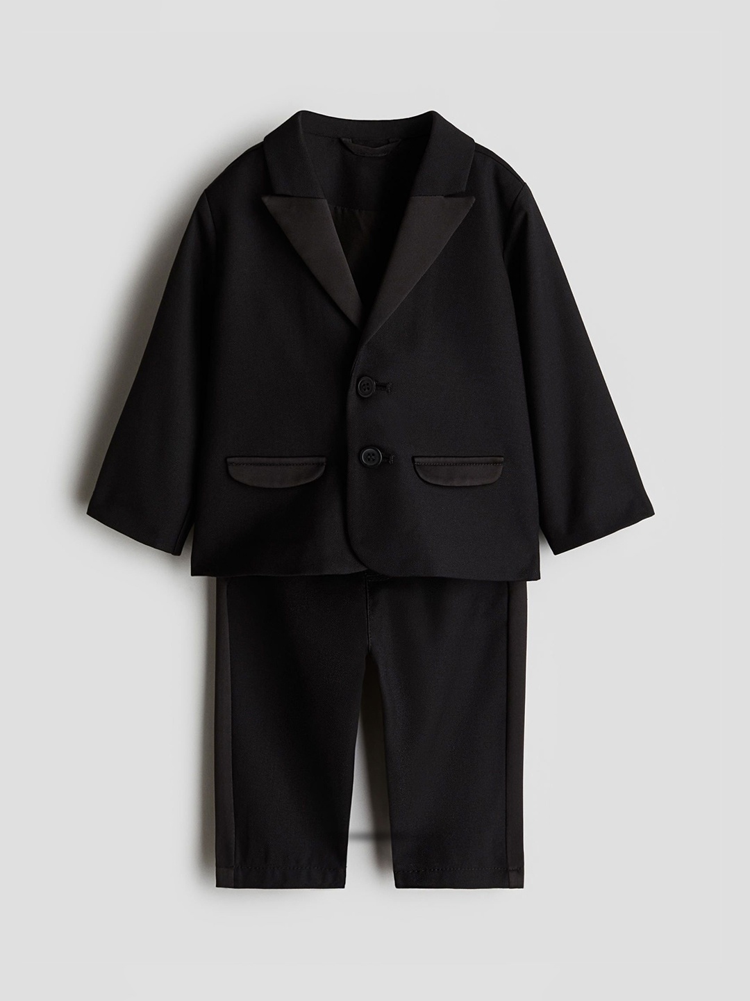 

H&M Tuxedo, Black