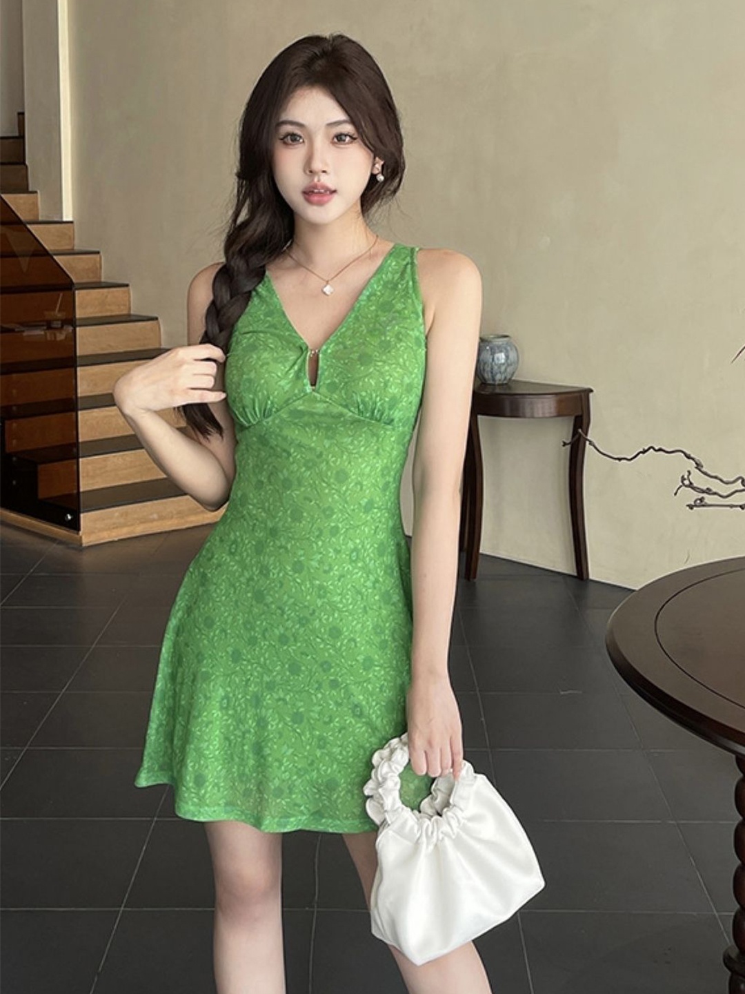 

KPOP Women V-Neck Floral Printed A-Line Dress, Green