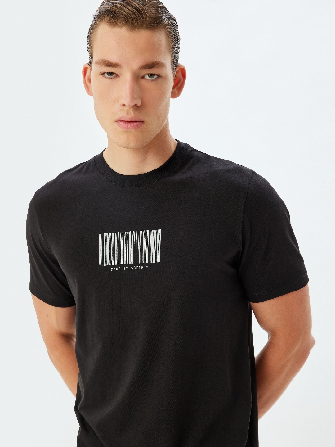 

Koton Men Graphic Printed Round Neck Cotton T-shirt, Black