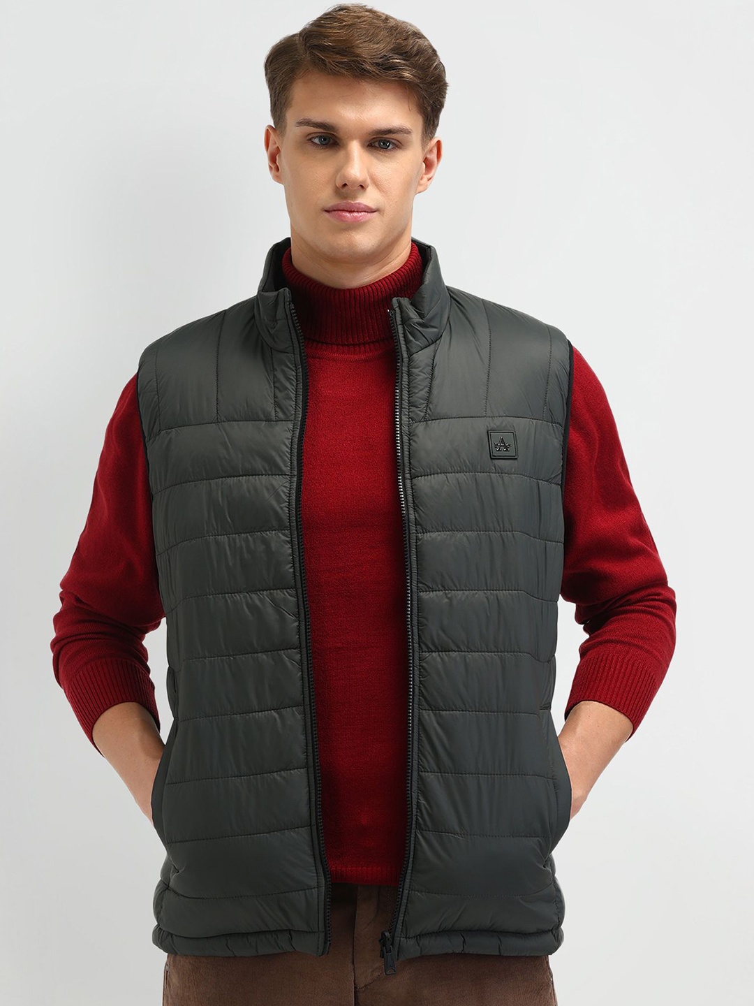 

Arrow Sport Men Brand Logo Polyester Padded Jacket, Black