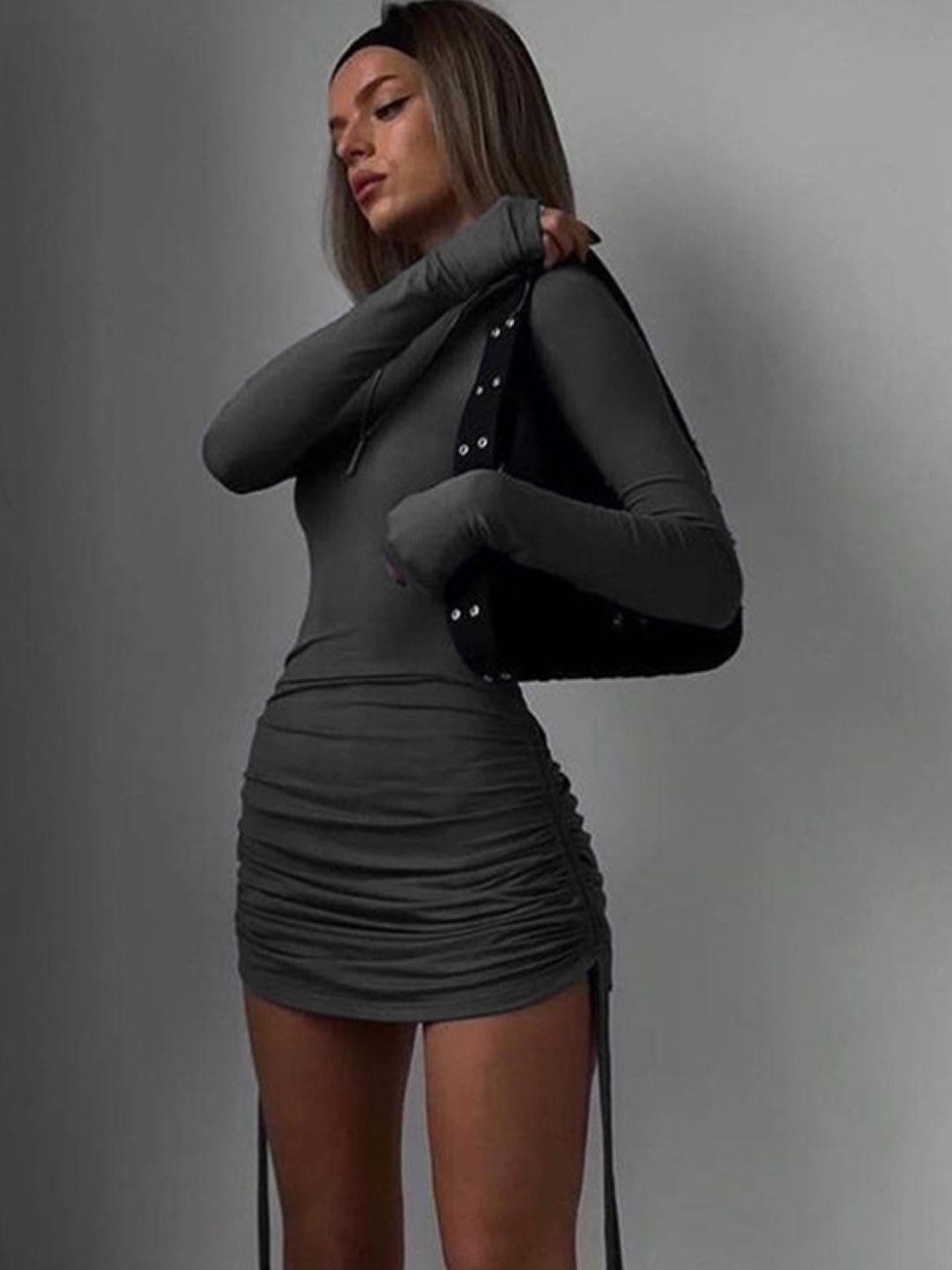 

KPOP Round Neck Long Sleeves Ruched Bodycon Dress, Grey