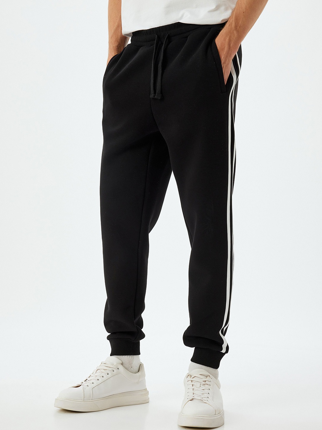 

Koton Men Striped Mid Rise Joggers, Black