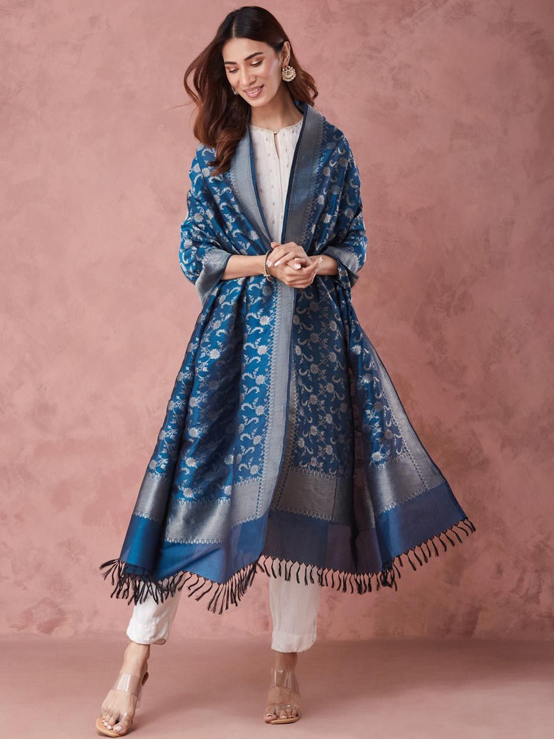 

Fabindia Floral Woven Design Zari Dupatta With Zari, Blue